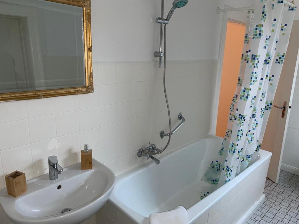 Hemmekhof Apartment Holm  Bagian luar foto